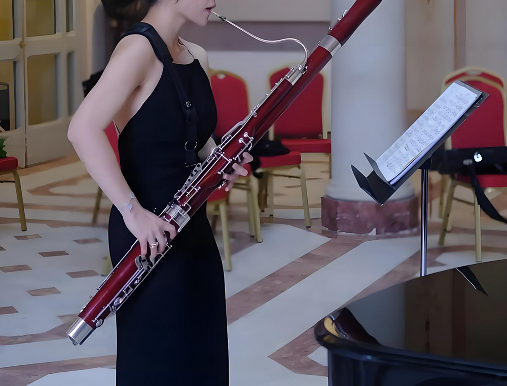 How to hold bassoon correctly - proper posture and hand position demonstration